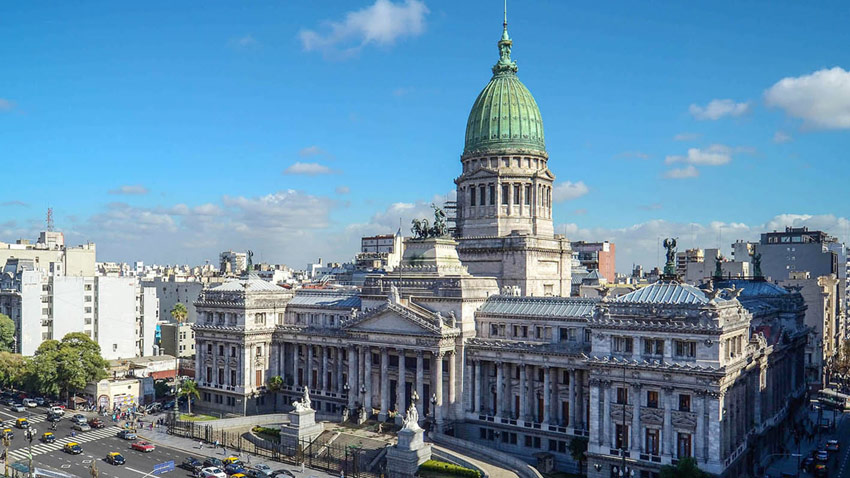 Algunas notas sobre la representación parlamentaria en Argentina